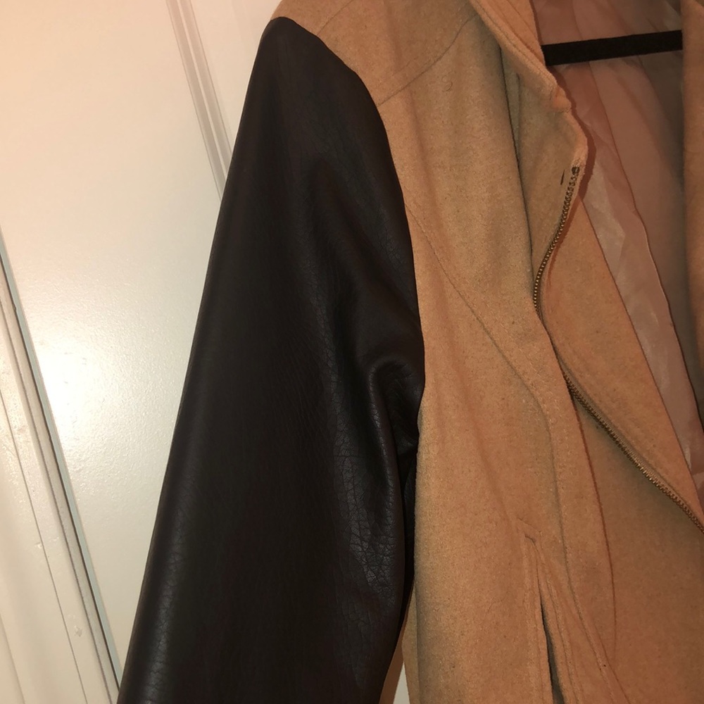 Jacket - Picture 3 of 4